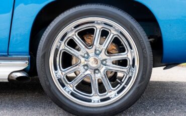 Chevrolet-Corvette-1966-Coupe-32