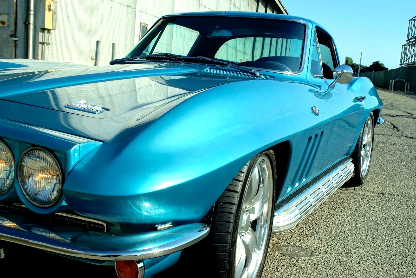 Chevrolet-Corvette-1966-Coupe-38