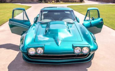Chevrolet-Corvette-1966-Coupe-39