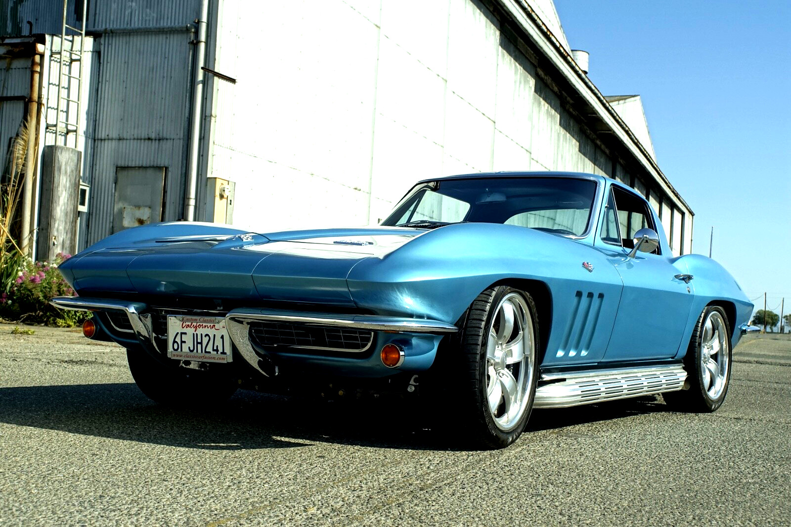 Chevrolet-Corvette-1966-Coupe-6