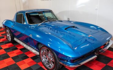 Chevrolet-Corvette-1966-Coupe-8