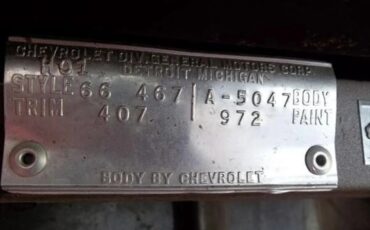 Chevrolet-Corvette-1966-White-Red-15