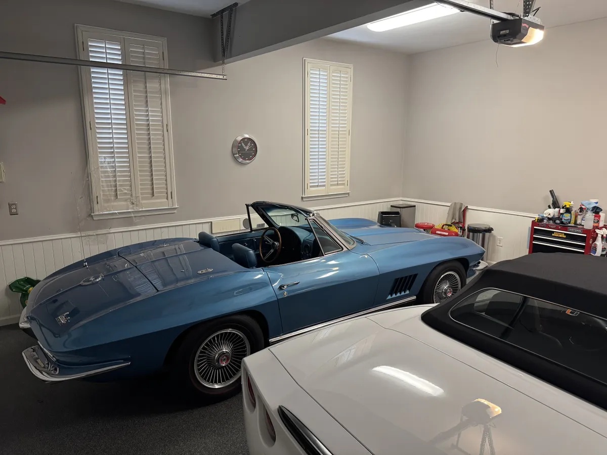 Chevrolet-Corvette-1967-2