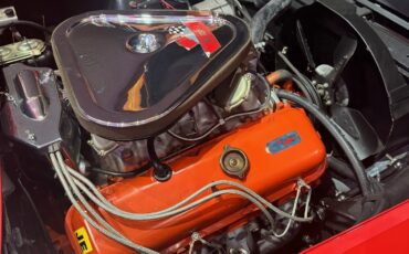 Chevrolet-Corvette-1967-2