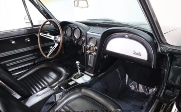 Chevrolet-Corvette-1967-Convertible-12