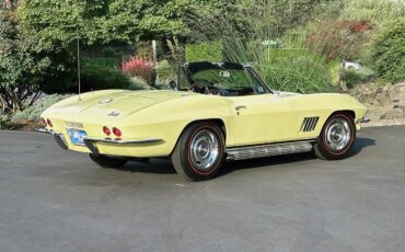 Chevrolet-Corvette-1967-Convertible-9