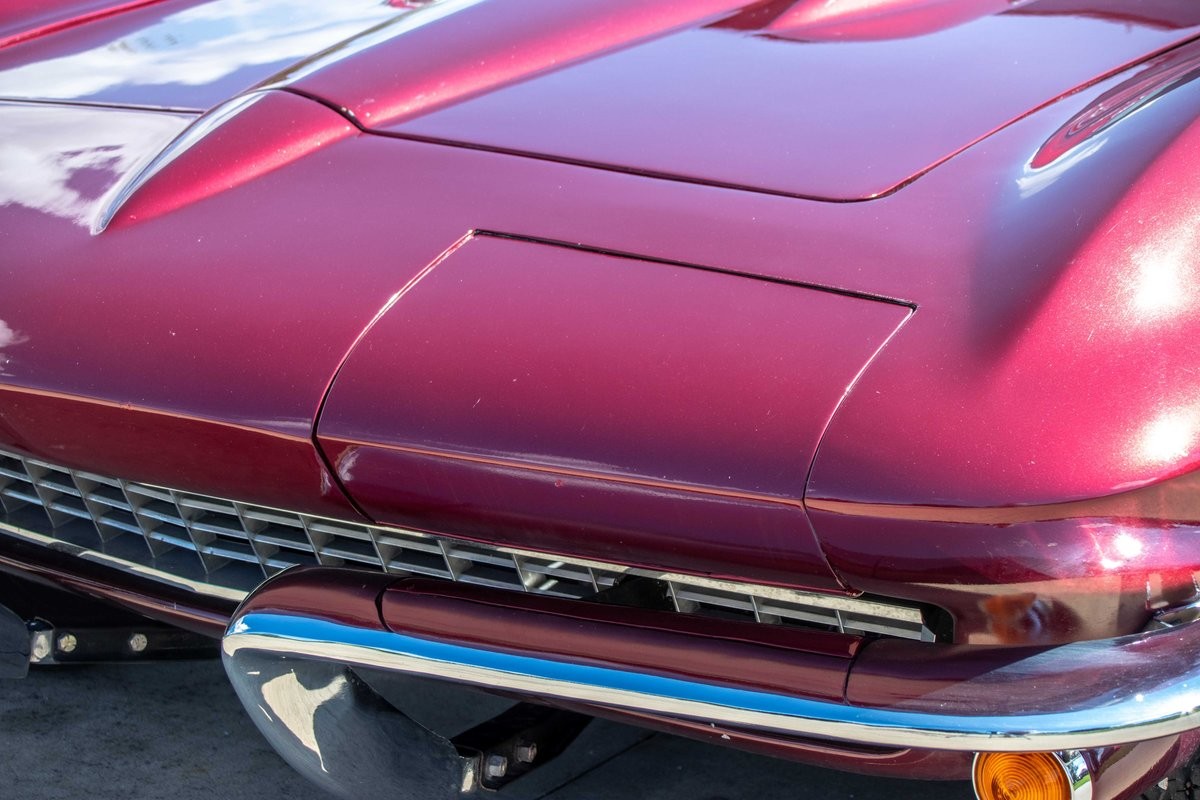 Chevrolet-Corvette-1967-Coupe-10