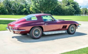 Chevrolet-Corvette-1967-Coupe-12