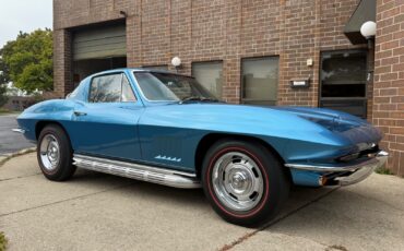 Chevrolet-Corvette-1967-Coupe-15