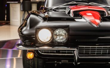 Chevrolet-Corvette-1967-Coupe-21