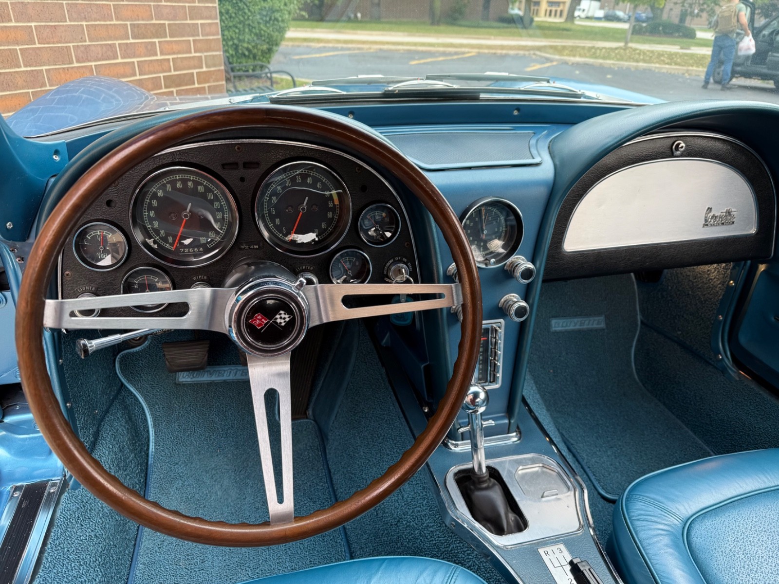 Chevrolet-Corvette-1967-Coupe-28