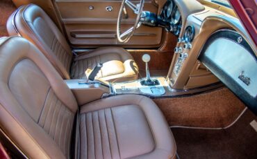Chevrolet-Corvette-1967-Coupe-32
