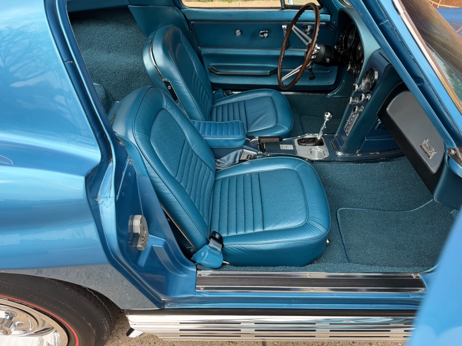Chevrolet-Corvette-1967-Coupe-33
