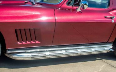 Chevrolet-Corvette-1967-Coupe-4