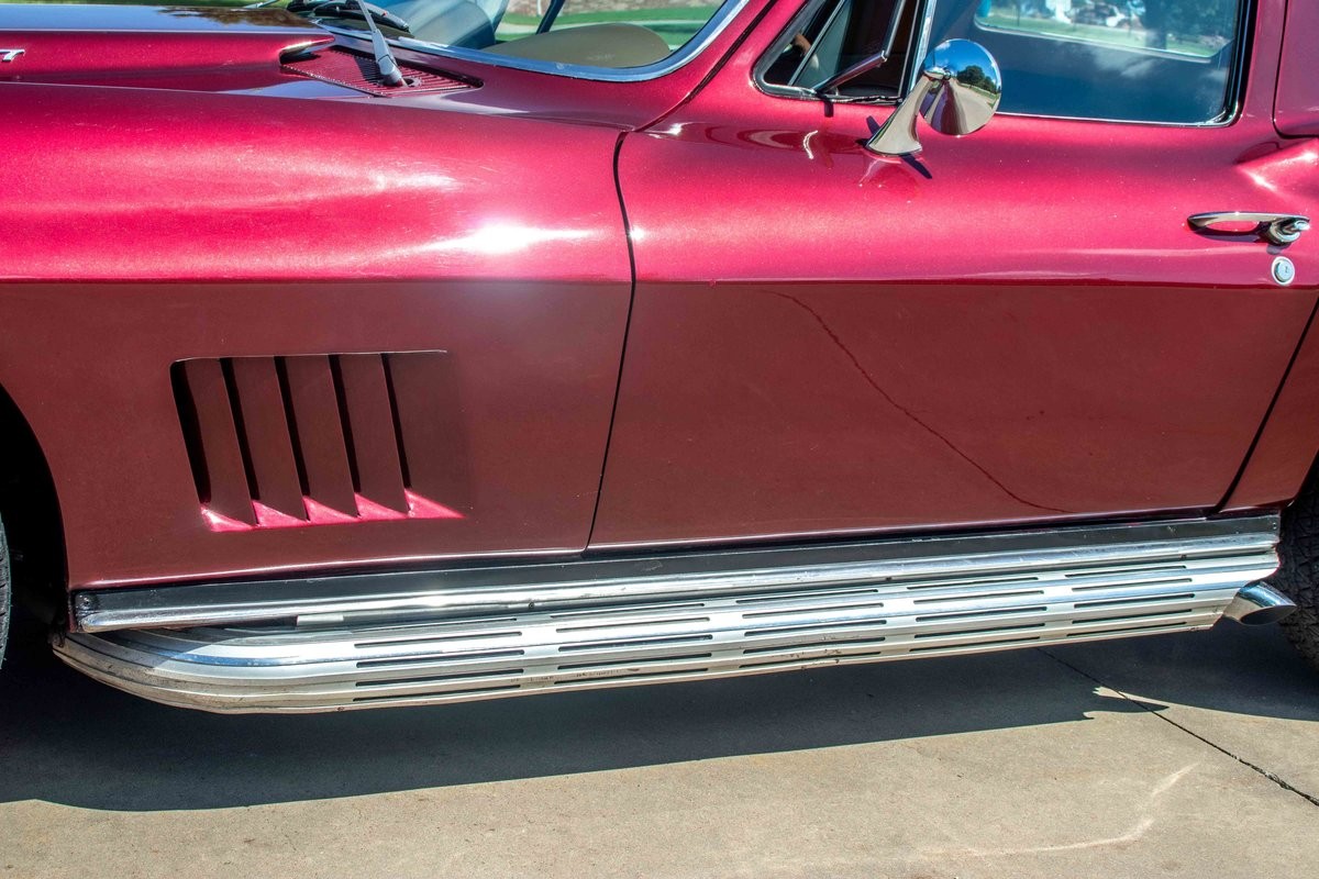 Chevrolet-Corvette-1967-Coupe-4