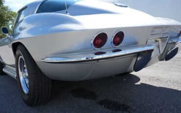 Chevrolet-Corvette-1967-Coupe-7