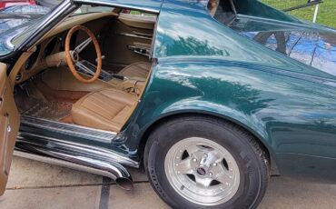 Chevrolet-Corvette-1968-British-Green-Saddle-2