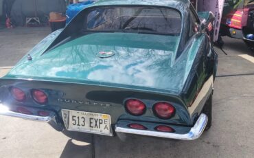 Chevrolet-Corvette-1968-British-Green-Saddle-3
