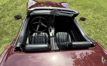 Chevrolet-Corvette-1968-Cordovan-Maroon-Black-10