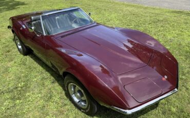 Chevrolet-Corvette-1968-Cordovan-Maroon-Black-19