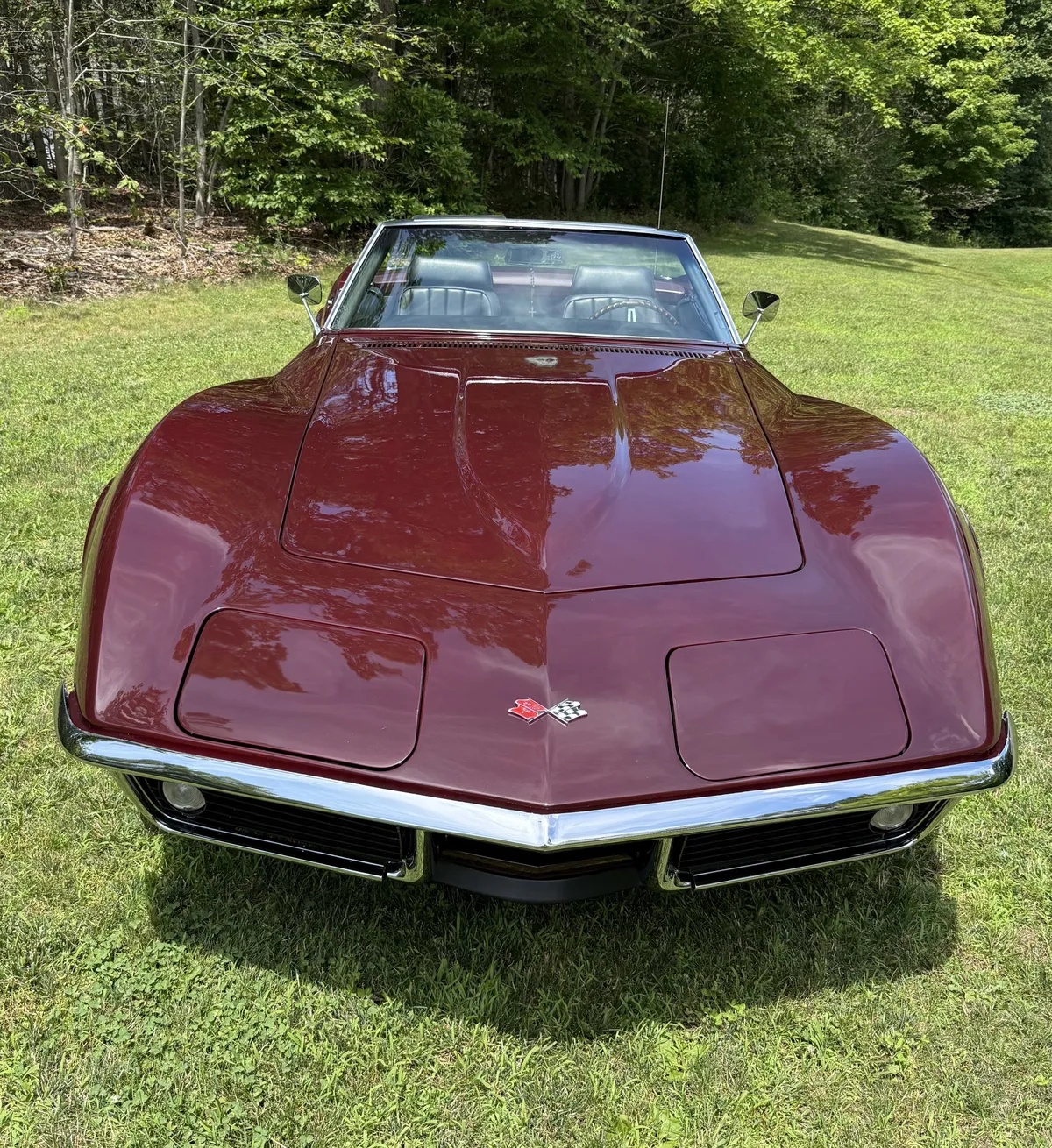 Chevrolet-Corvette-1968-Cordovan-Maroon-Black-4