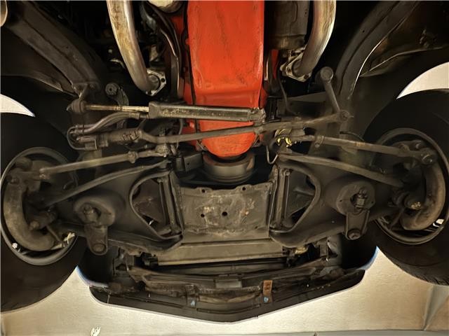 Chevrolet-Corvette-1969-2-Door-Convertible-11