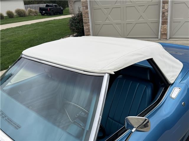 Chevrolet-Corvette-1969-2-Door-Convertible-15