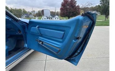 Chevrolet-Corvette-1969-2-Door-Convertible-31