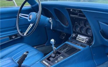 Chevrolet-Corvette-1969-2-Door-Convertible-34