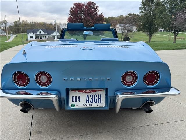 Chevrolet-Corvette-1969-2-Door-Convertible-35