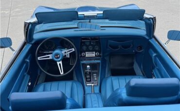 Chevrolet-Corvette-1969-2-Door-Convertible-37