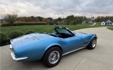 Chevrolet-Corvette-1969-2-Door-Convertible-5