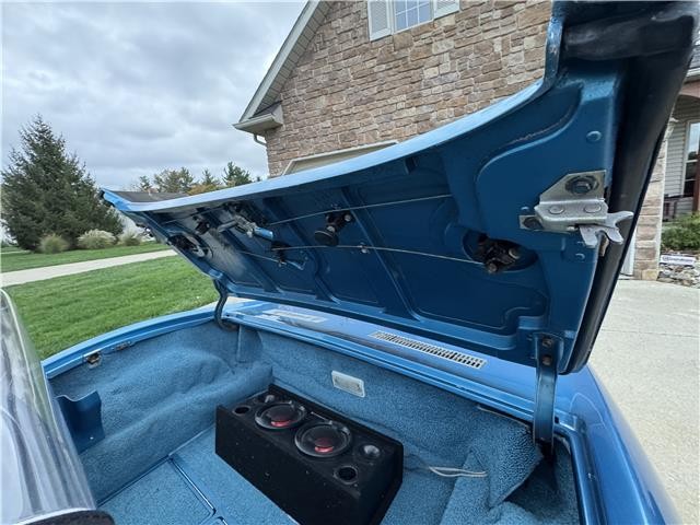 Chevrolet-Corvette-1969-2-Door-Convertible-7