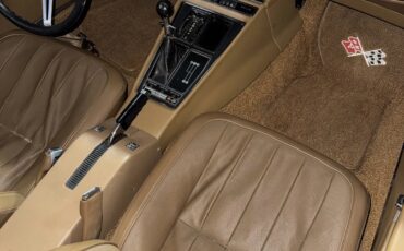 Chevrolet-Corvette-1969-Can-Am-White-Saddle-Beige-18