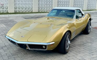 Chevrolet-Corvette-1969-Convertible-13