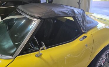 Chevrolet-Corvette-1969-Convertible-17