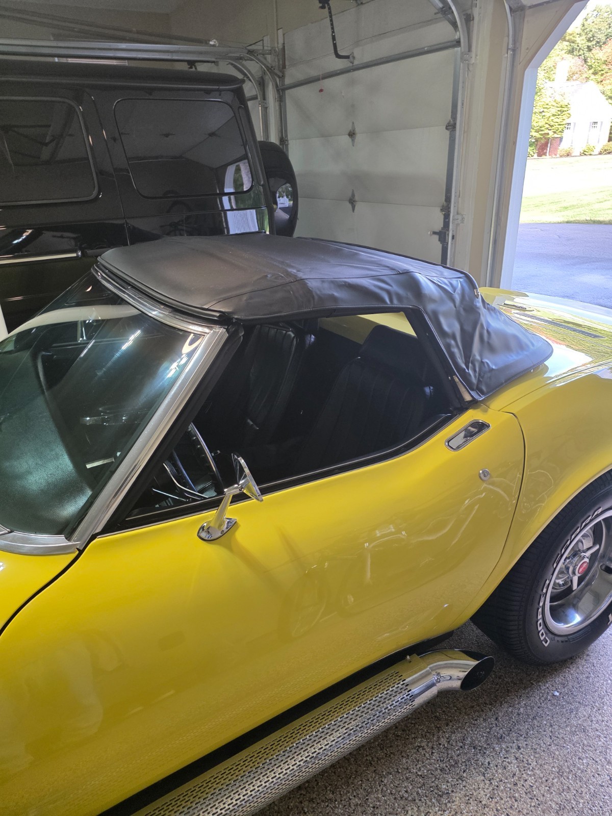 Chevrolet-Corvette-1969-Convertible-17