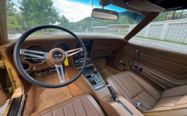 Chevrolet-Corvette-1969-Convertible-18