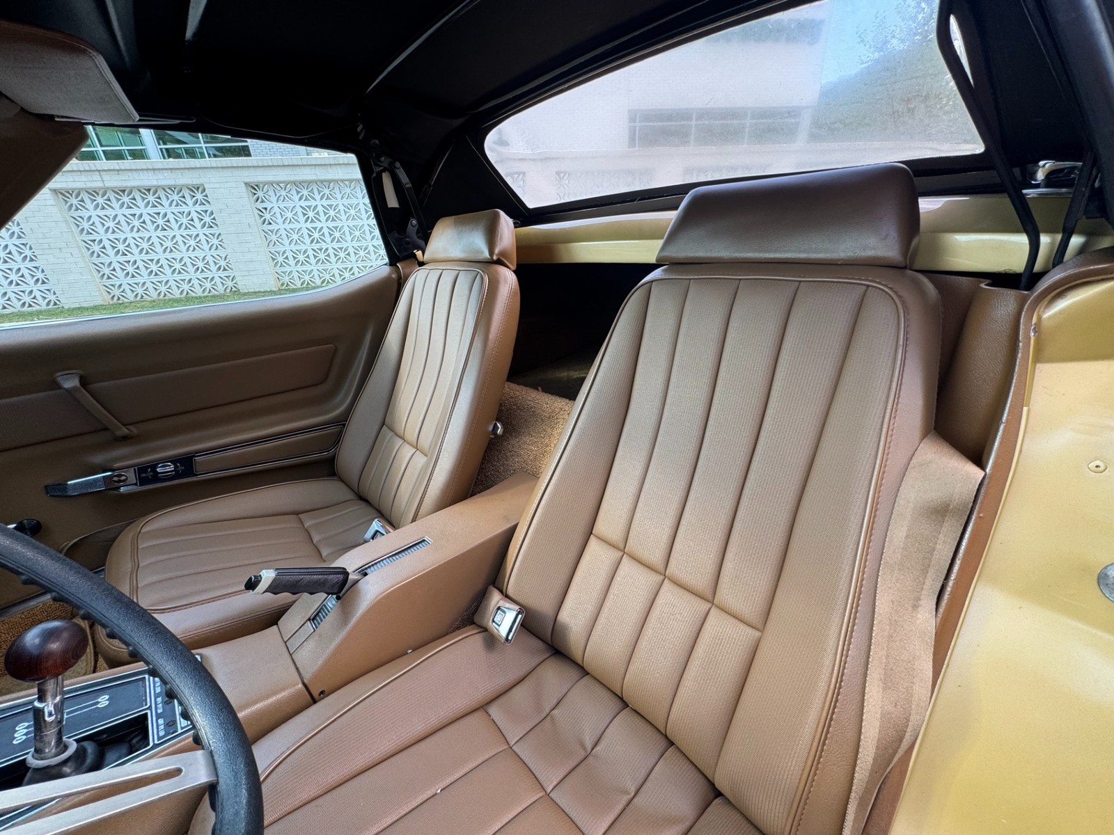 Chevrolet-Corvette-1969-Convertible-19