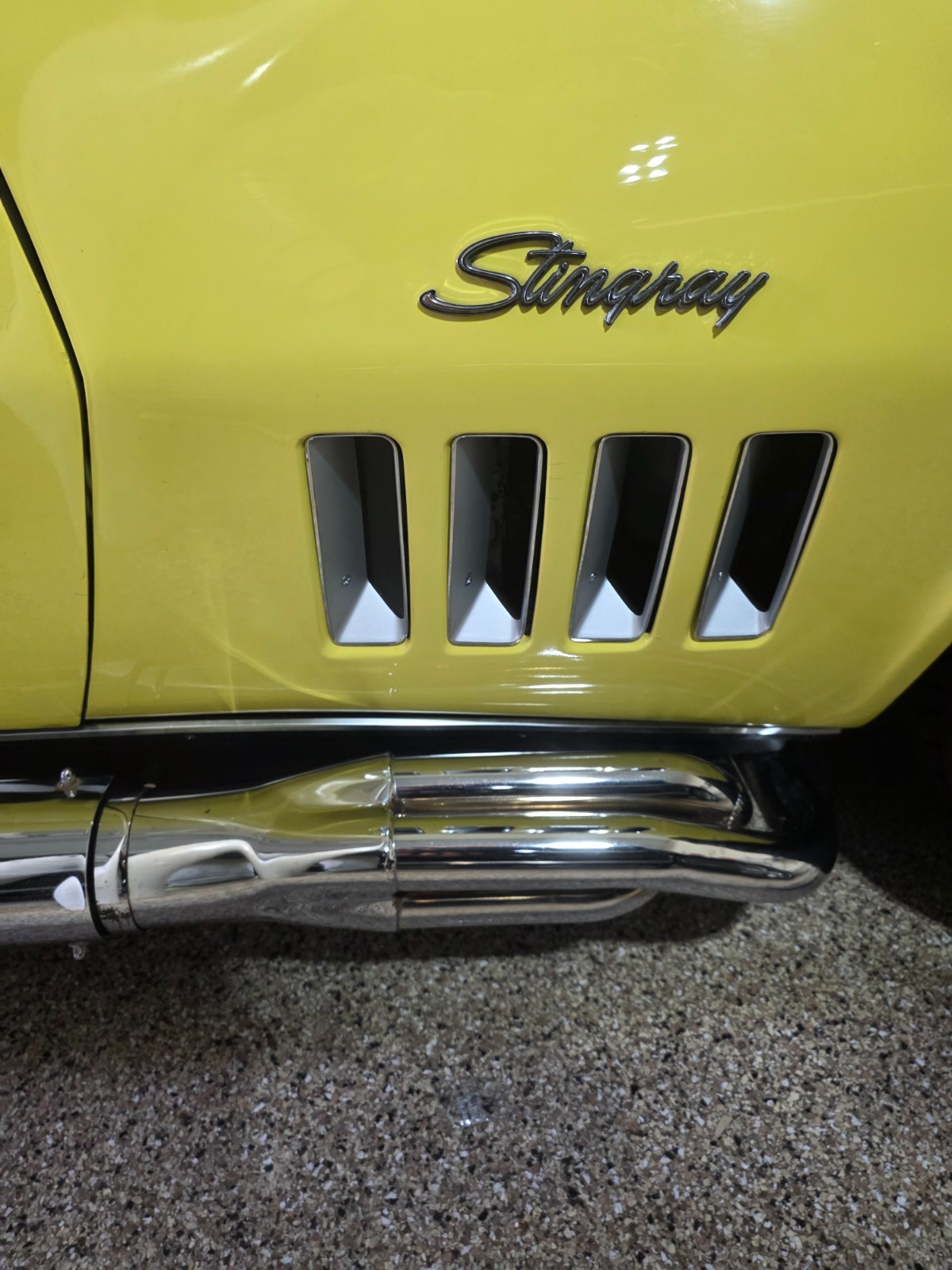 Chevrolet-Corvette-1969-Convertible-21