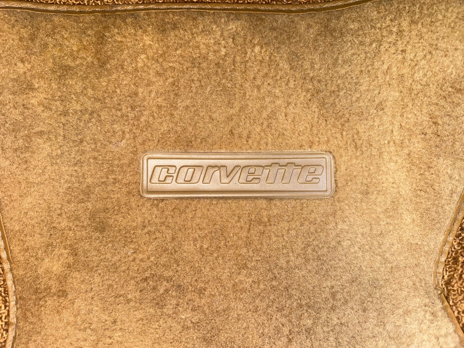 Chevrolet-Corvette-1969-Convertible-34