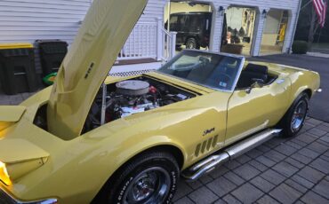 Chevrolet-Corvette-1969-Convertible