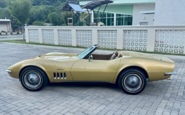 Chevrolet-Corvette-1969-Convertible-5