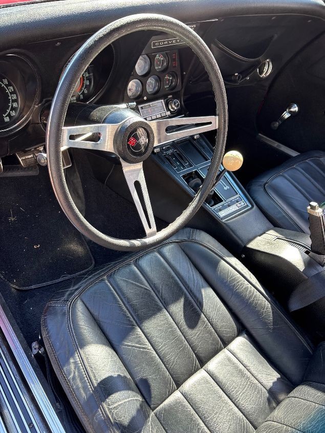 Chevrolet-Corvette-1969-Convertible-7