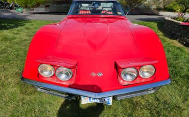 Chevrolet-Corvette-1969-Coupe-4