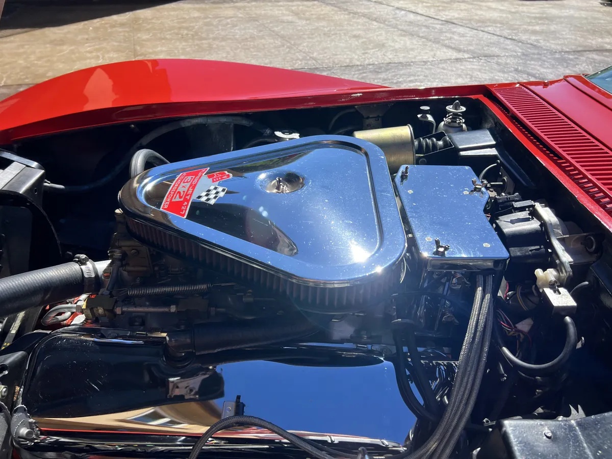 Chevrolet-Corvette-1969-Monza-Red-Black-7