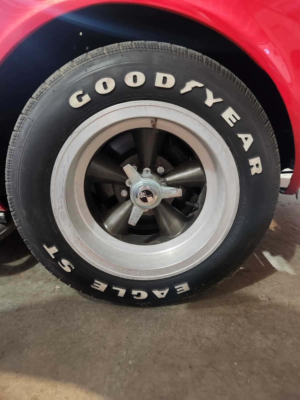 Chevrolet-Corvette-1969-Red-Tan-11