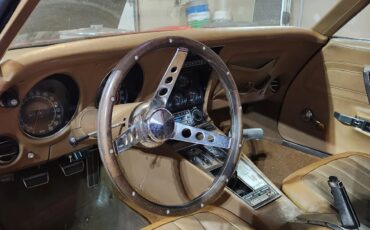 Chevrolet-Corvette-1969-Red-Tan-18