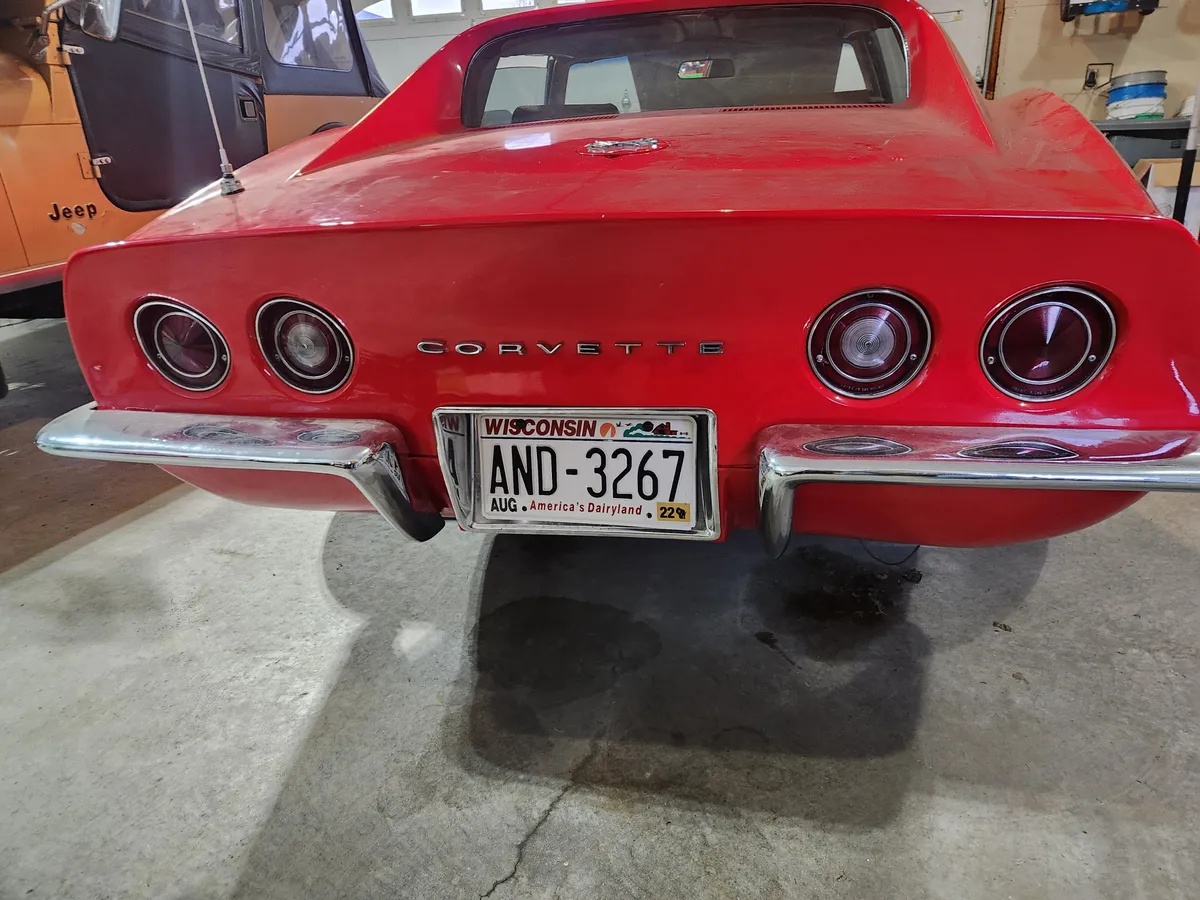 Chevrolet-Corvette-1969-Red-Tan-3