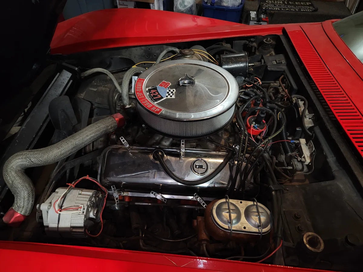 Chevrolet-Corvette-1969-Red-Tan-4